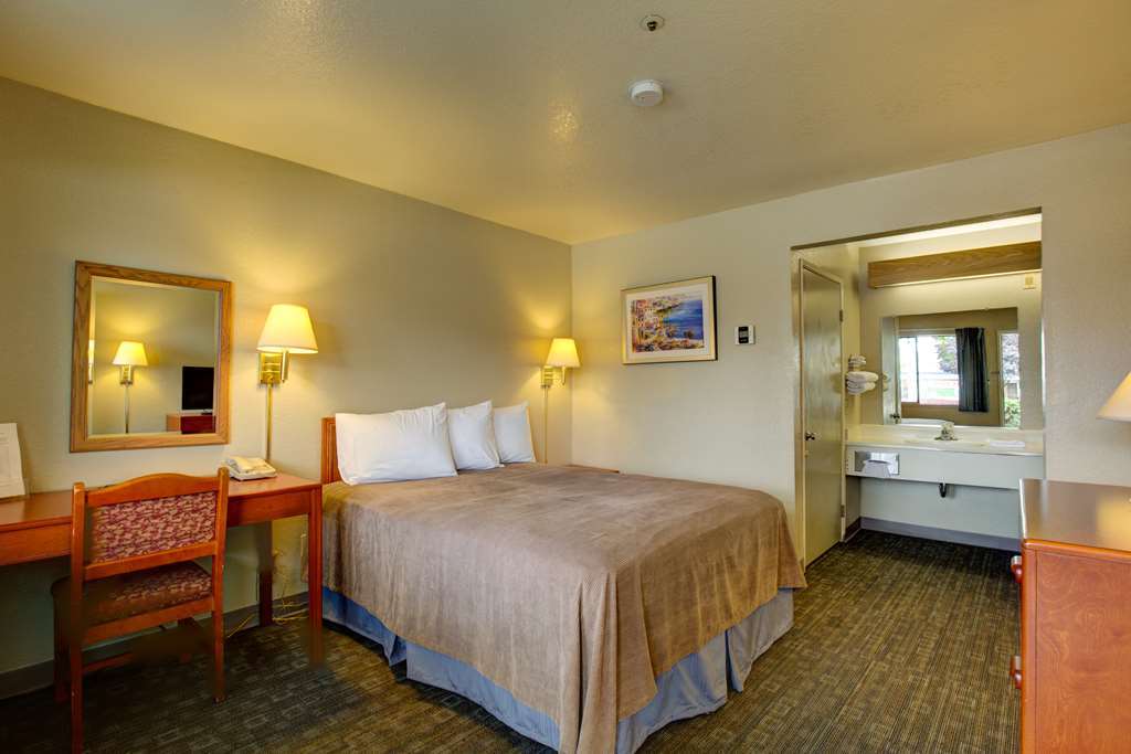 Rodeway Inn Sacramento-University Area Rom bilde